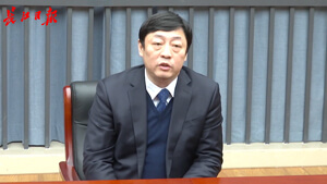 Wuhan CDC director Li Gang said on Jan 19, 2020 that “the transmissibility of this new coronavirus is not strong.”