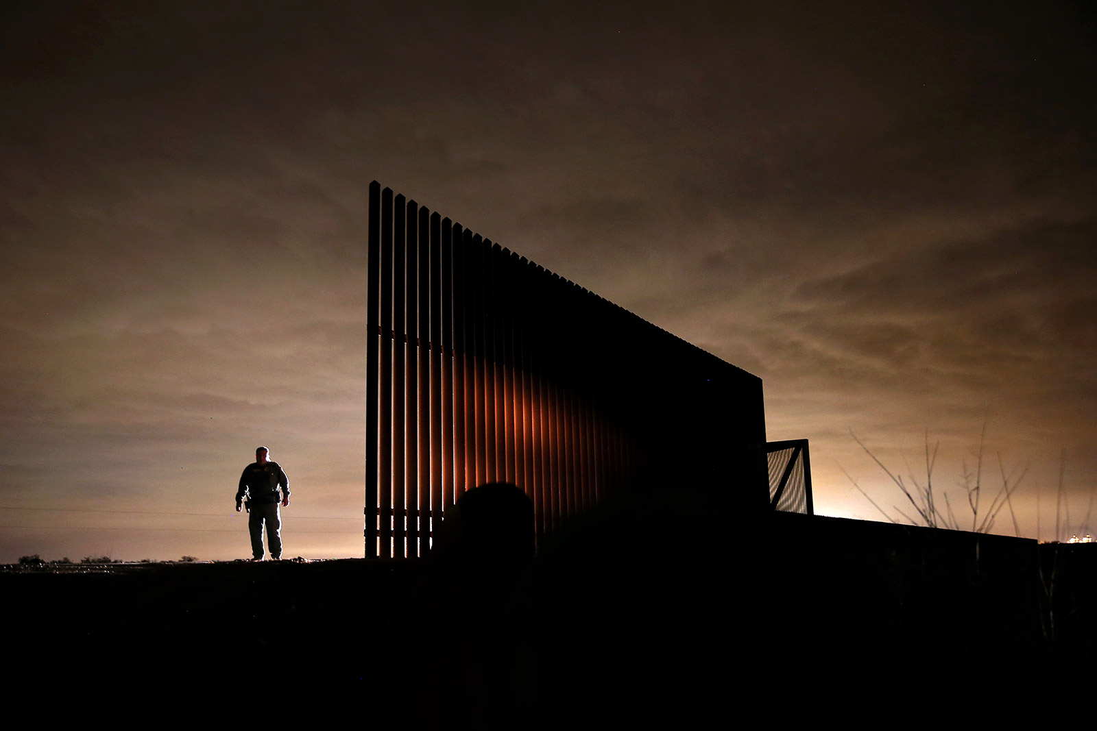 Inside The Border Crisis Photos From The Front Lines