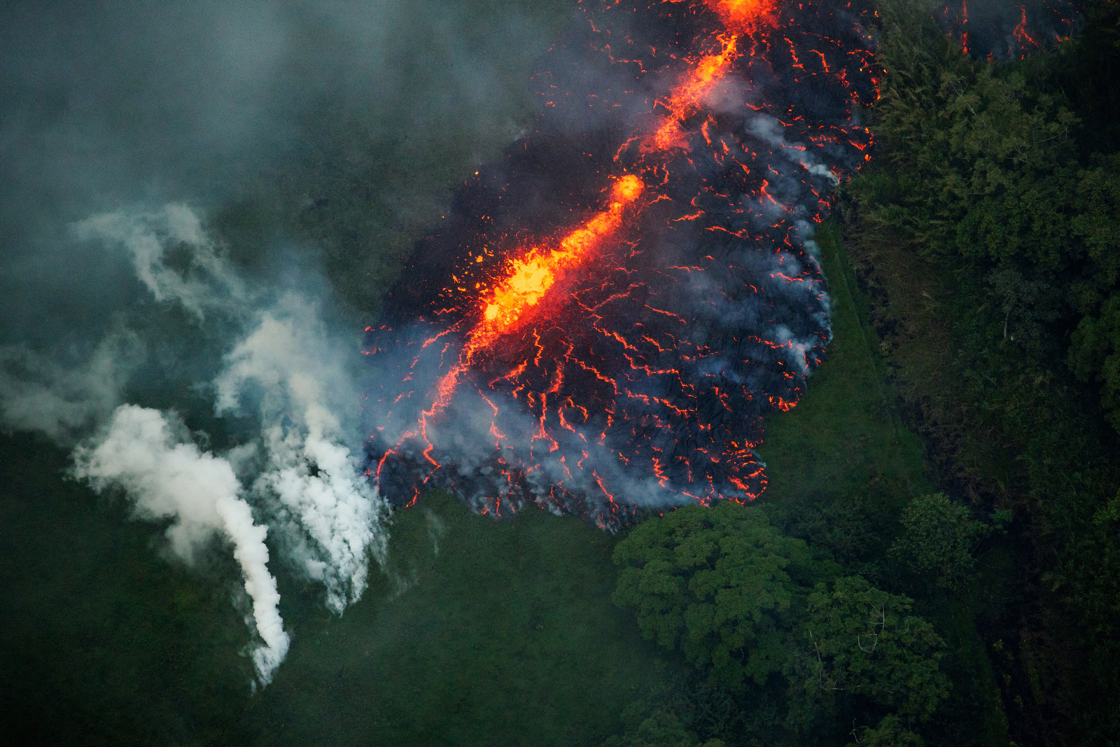 kiluea lava flow