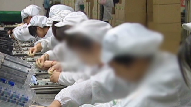 Report: Chinese workers threaten suicide