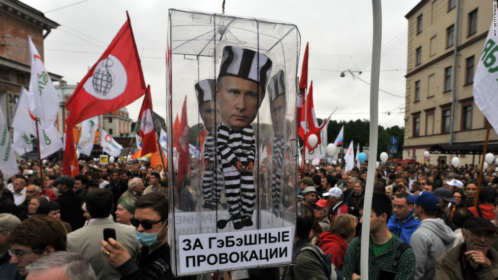 Russia Protesters Demand Putins Resignation Cnn