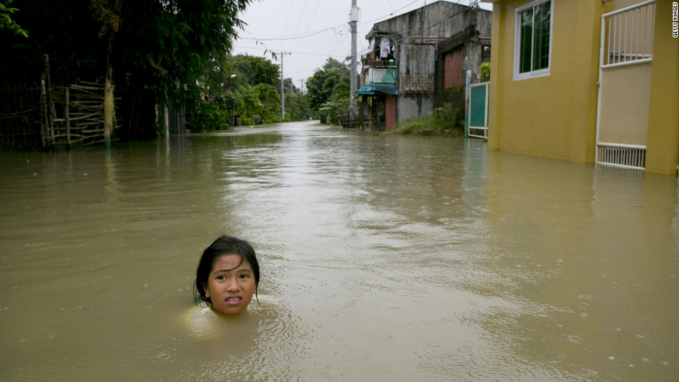 Flooding Brings Chaos To Philippine Capital Cnn