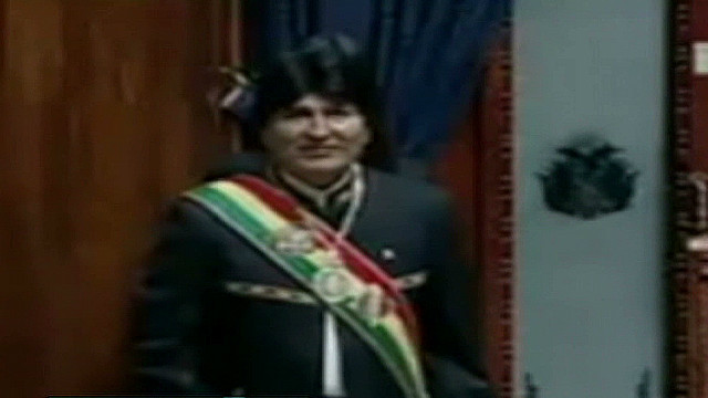 cnnee carrasco bolivia evo speech_00002405.jpg
