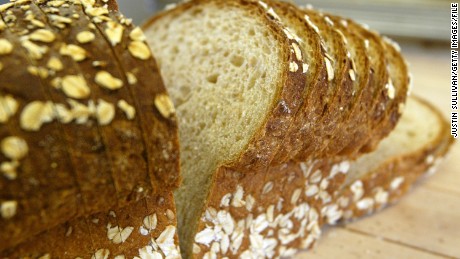 Bread&#39;s crust not more nutritious than the rest 