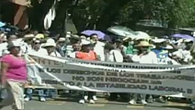 cnnee rodriguez mexico teachers strike_00010013.jpg