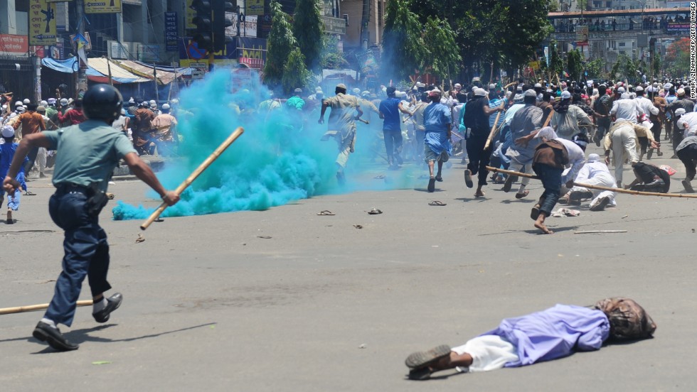 Bangladesh Protesters Fight Anti Islam Label Cnn 8108