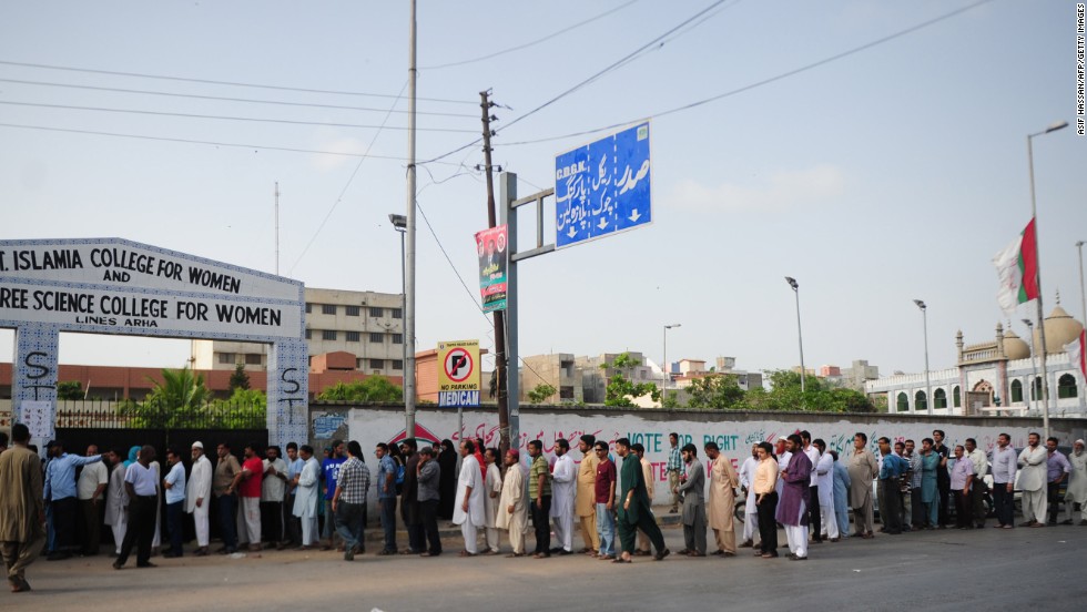 Despite Violence Pakistanis Vote In Landmark Election Cnn