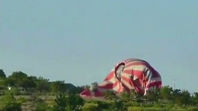early Turkey hot air balloon crash_00001323.jpg