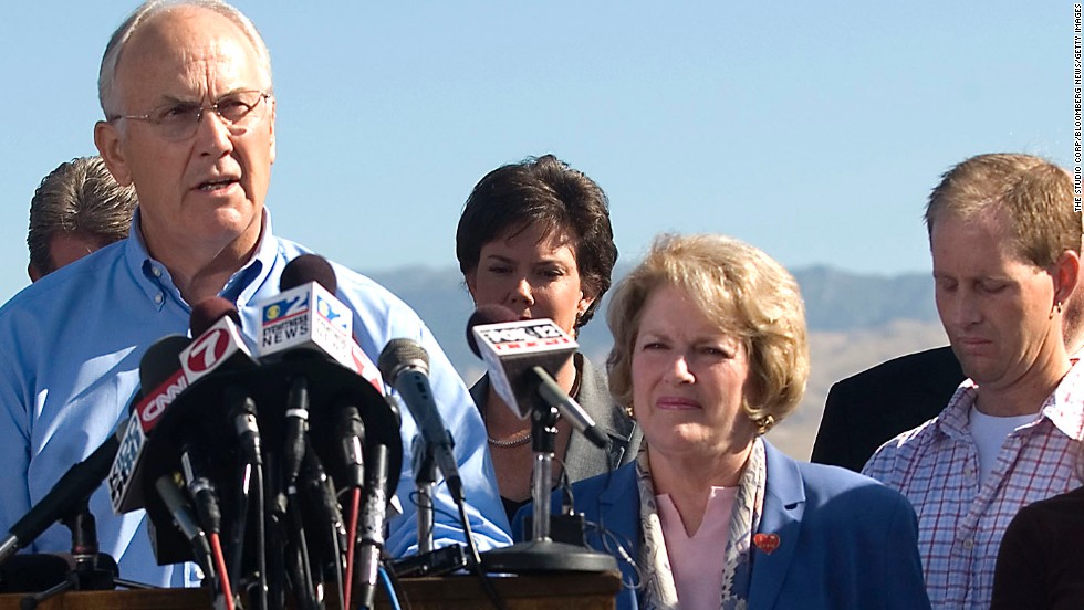 Former Idaho Sen. Larry Craig was arrested in June 2007 in a men&#39;s restroom at the Minneapolis-St. Paul International Airport on charges of lewd conduct, but later pled guilty to a misdemeanor charge of disorderly conduct. His wife, Suzanne Thompson, was at his side during the news conference in September 2007 when he announced his intention to resign. He later changed his mind and served out his term.