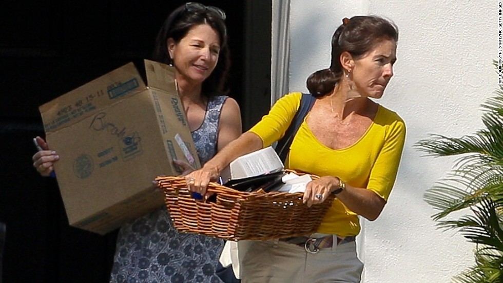 After her husband, former South Carolina Gov. Mark Sanford, admitted to sneaking away to Argentina to be with his mistress in June 2009, Jenny Sanford moved out of the governor&#39;s mansion and later divorced him in 2010.