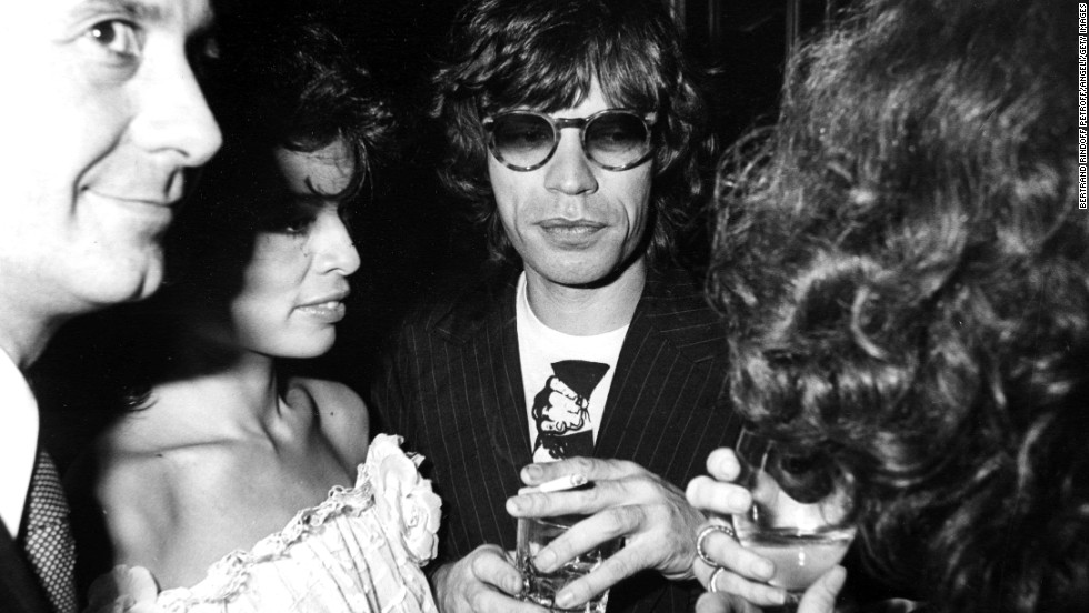 Rolling Stones On Tour 2 Months After Death Of Jaggers Girlfriend Cnn