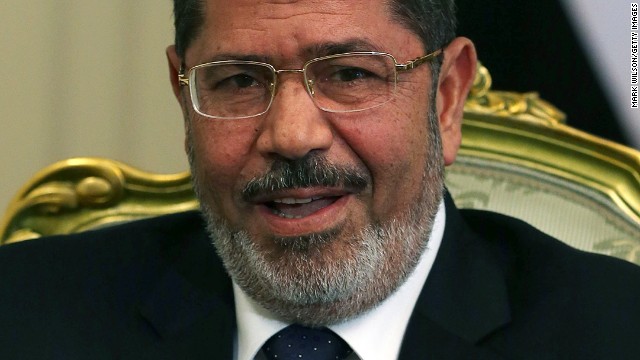 Mohamed Morsy trial halted by chanting