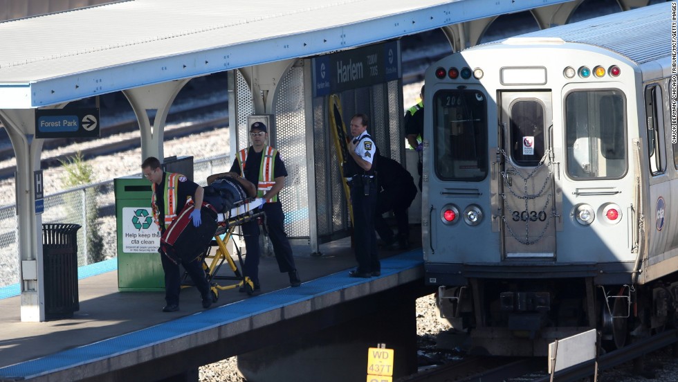 Train mysteriously runs loose in Chicago, injuring dozens CNN