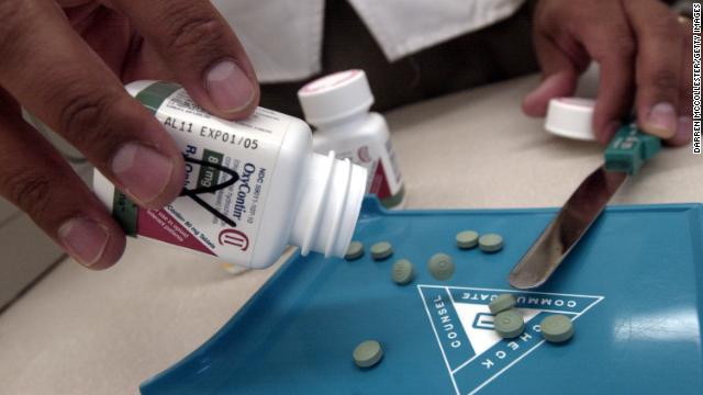 393517 01: The prescription medicine OxyContin is displayed August 21, 2001 at a Walgreens drugstore in Brookline, MA. The powerful painkiller, manufactured to relieve the pain of seriously ill people, is being used by some addicts to achieve a high similar to a heroin rush. Its popularity among abusers of the drug has resulted in a string of pharmacy robberies nationwide. Armed robbers raid the pharmacies for the painkiller which has a street value of $40 for a 40mg pill. (Photo by Darren McCollester/Getty Images)
