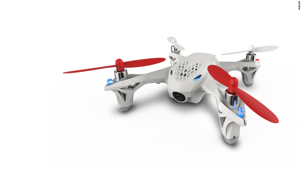 Drone racing is a big deal. It has its own series -- the Drone Racing League -- featured on ESPN, and is a fast-growing sport. The Hubsan X4 has a point-of-view camera and some nifty moves. &lt;a href =&quot;http://money.cnn.com/gallery/technology/gadgets/2017/05/25/mini-drones-gadgets/5.html&cotización;&gt;&lt;strong&gt;Read more.&lt;/fuerte&es;&lt;/a&gt;