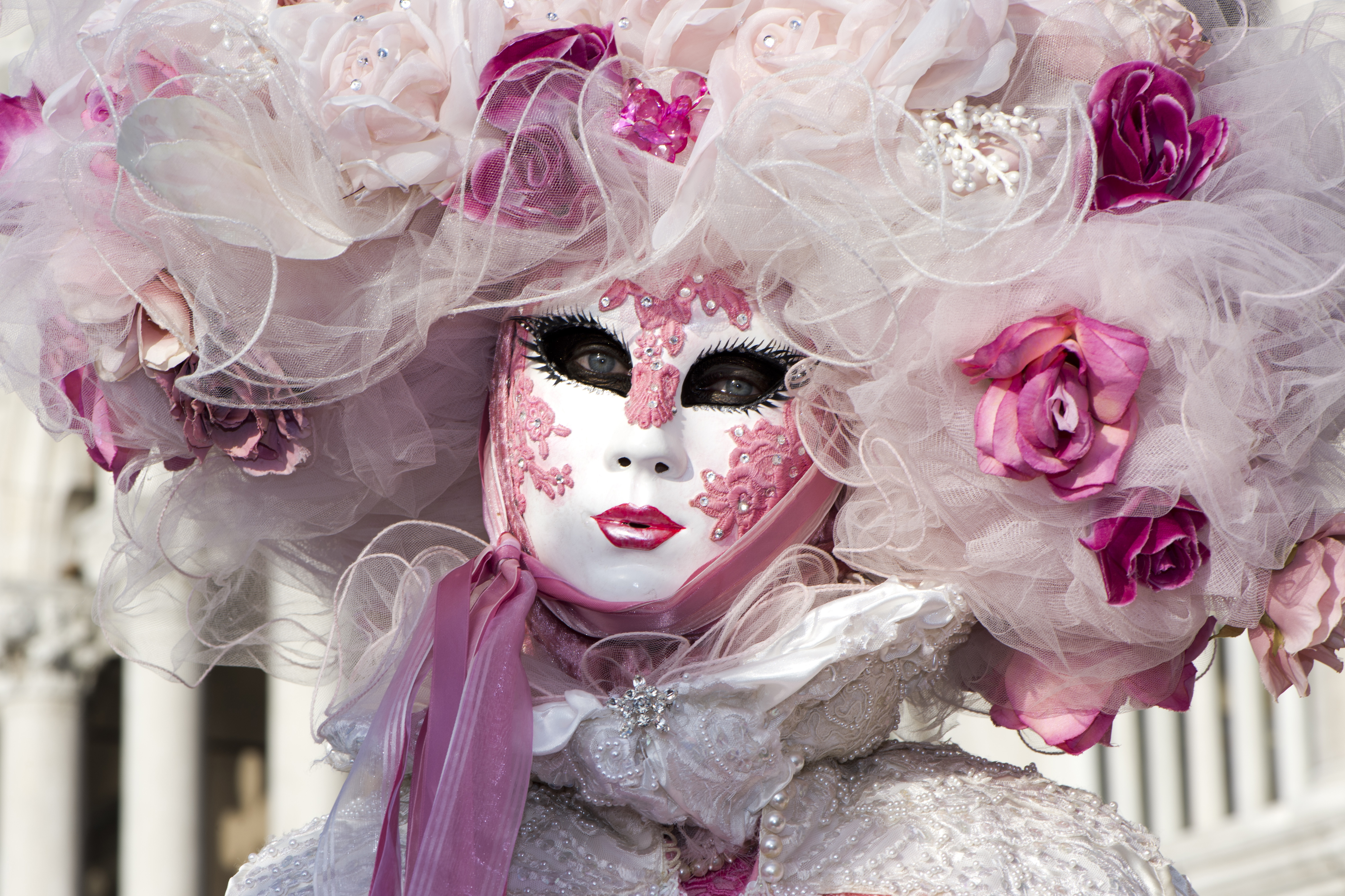 Masquerade Masked Ball Eye Mask Italian Venitian Carnival Curved Lace WA 
