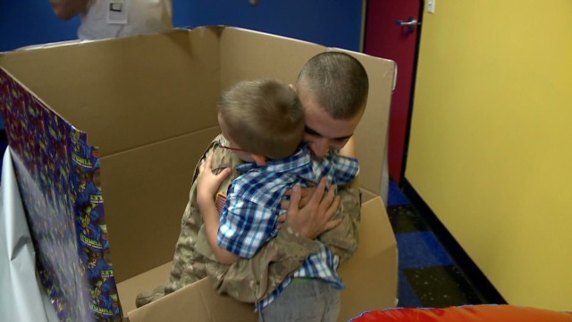 Soldier Dad Surprises Daughter On Birthday Cnn Video 0498