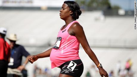 Olympian races while 34 weeks pregnant