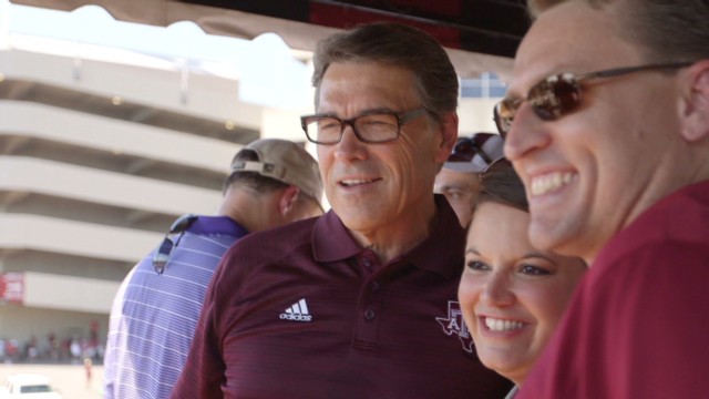 Up close with Rick Perry&#39;s Hail Mary