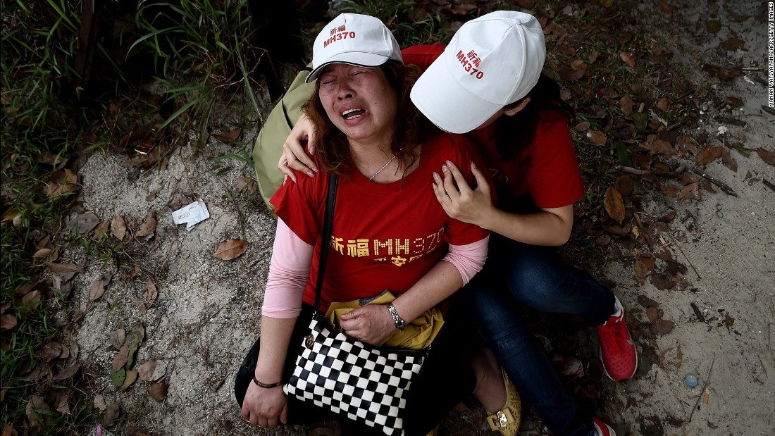 Search For Missing Malaysia Airlines Plane Expands To Indian Ocean Cnn