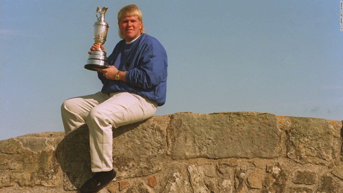 The trend of standing out on the links has been given new meaning by former Open champion John Daly in recent years. Although when he posed on St. Andrews&#39; Swilcan Bridge with the Claret Jug in 1995, he wasn&#39;t quite so colorfully dressed. 