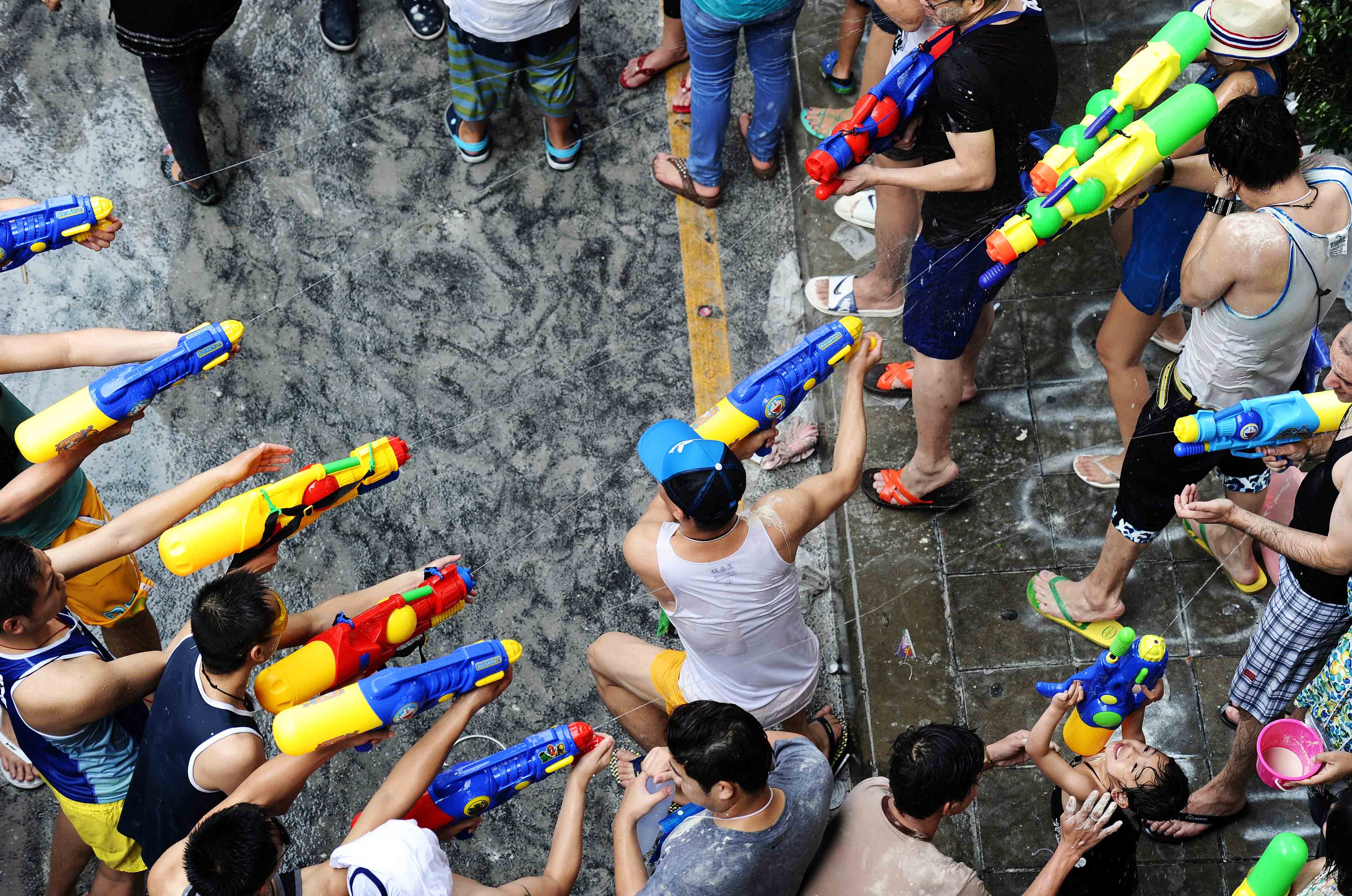 Songkran: Tips for playing in the world's biggest water fight | CNN Travel