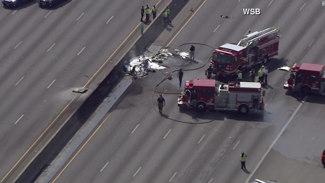 Plane crashes on Atlantaarea interstate CNN Video