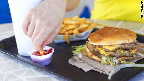   Report finds chemicals in one-third of fast food packages 