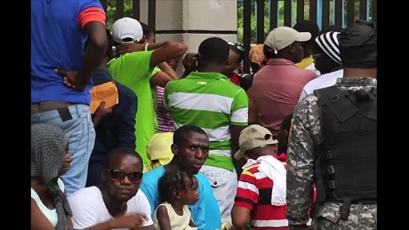 cnne pkg perez dominican republic haitians immigration deadline_00000504