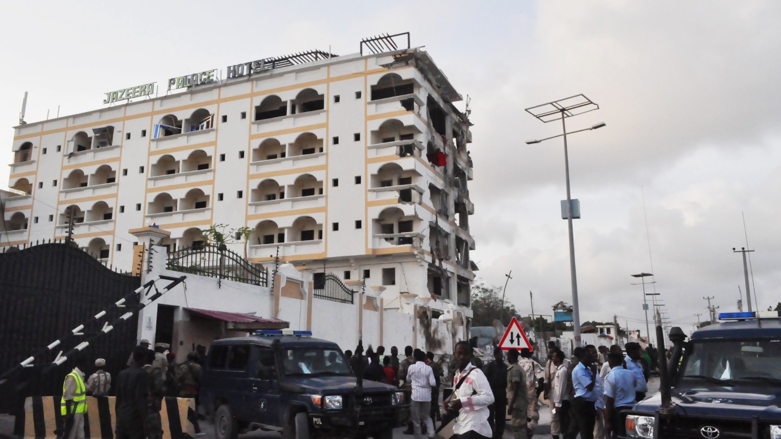 Deadly Attack At Jazeera Palace Hotel In Mogadishu Cnn 6076