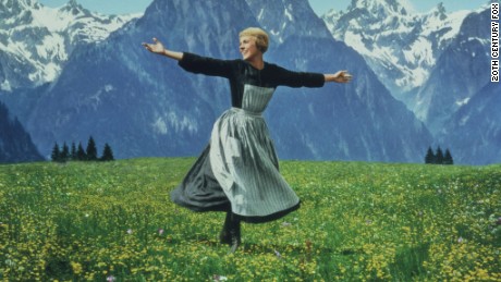  20th Century Fox Home Entertainment. All rights reserved.
Titles: The Sound of Music
Names: Julie Andrews
Characters: Maria von Trapp
Still of Julie Andrews in The Sound of Music (1965)
