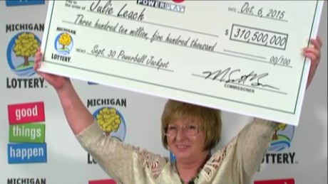 powerball winner michigan julie leach sot_00010301.jpg