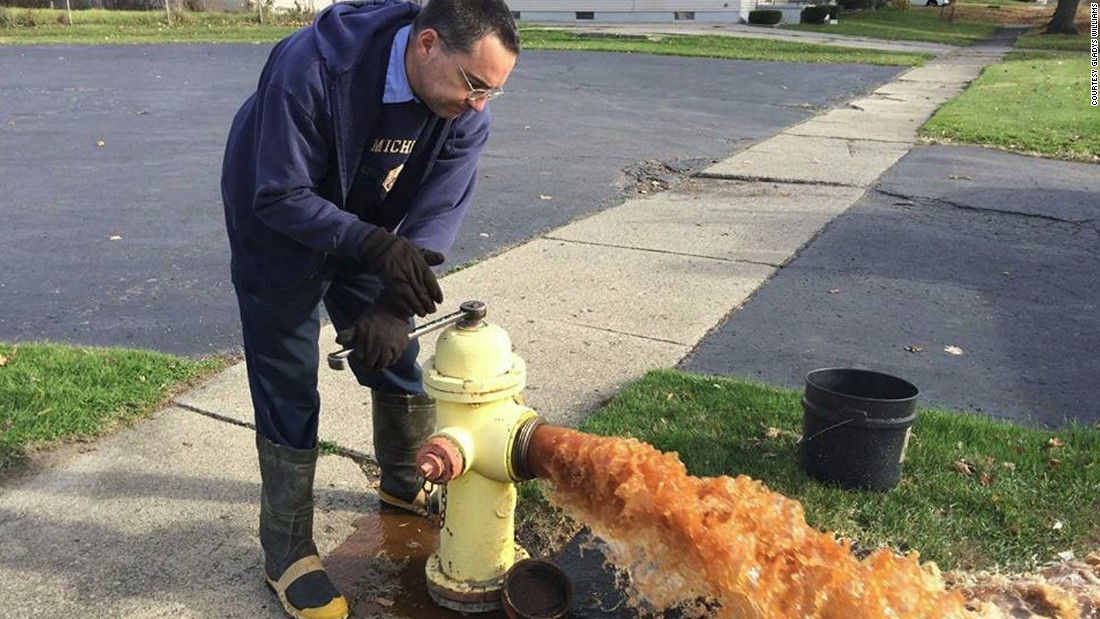 how-flint-michigan-s-tap-water-became-toxic-cnn