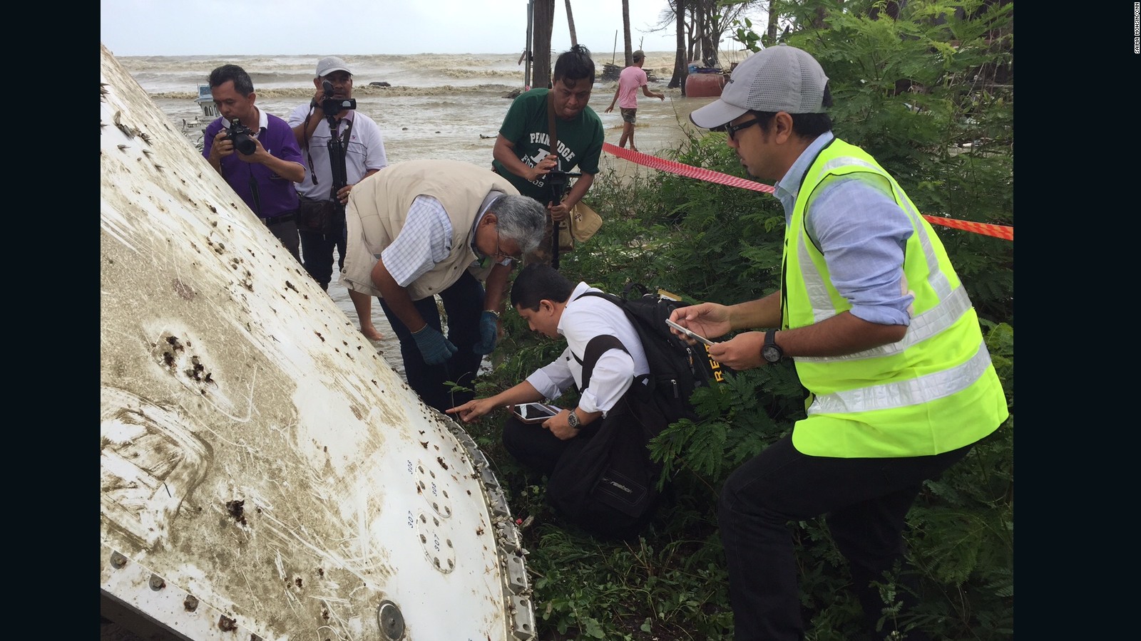 MH370 Investigation: Mystery Debris Found - CNN