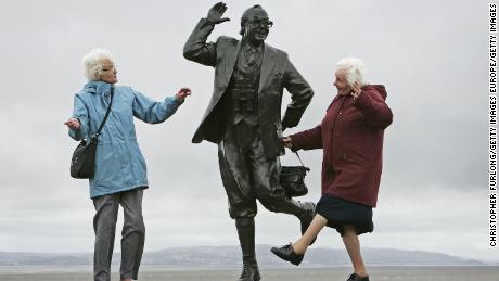 Want to live longer? Be an optimist, study says