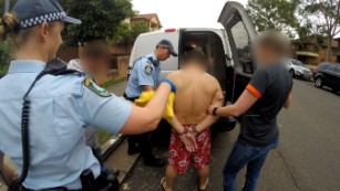 160215104131-australia-ice-arrests-medium-plus-169.jpg