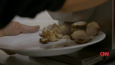 Cologne Bourdain travel minute orig_00002717.jpg