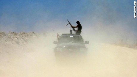 Iraqi military advancing on Falluja
