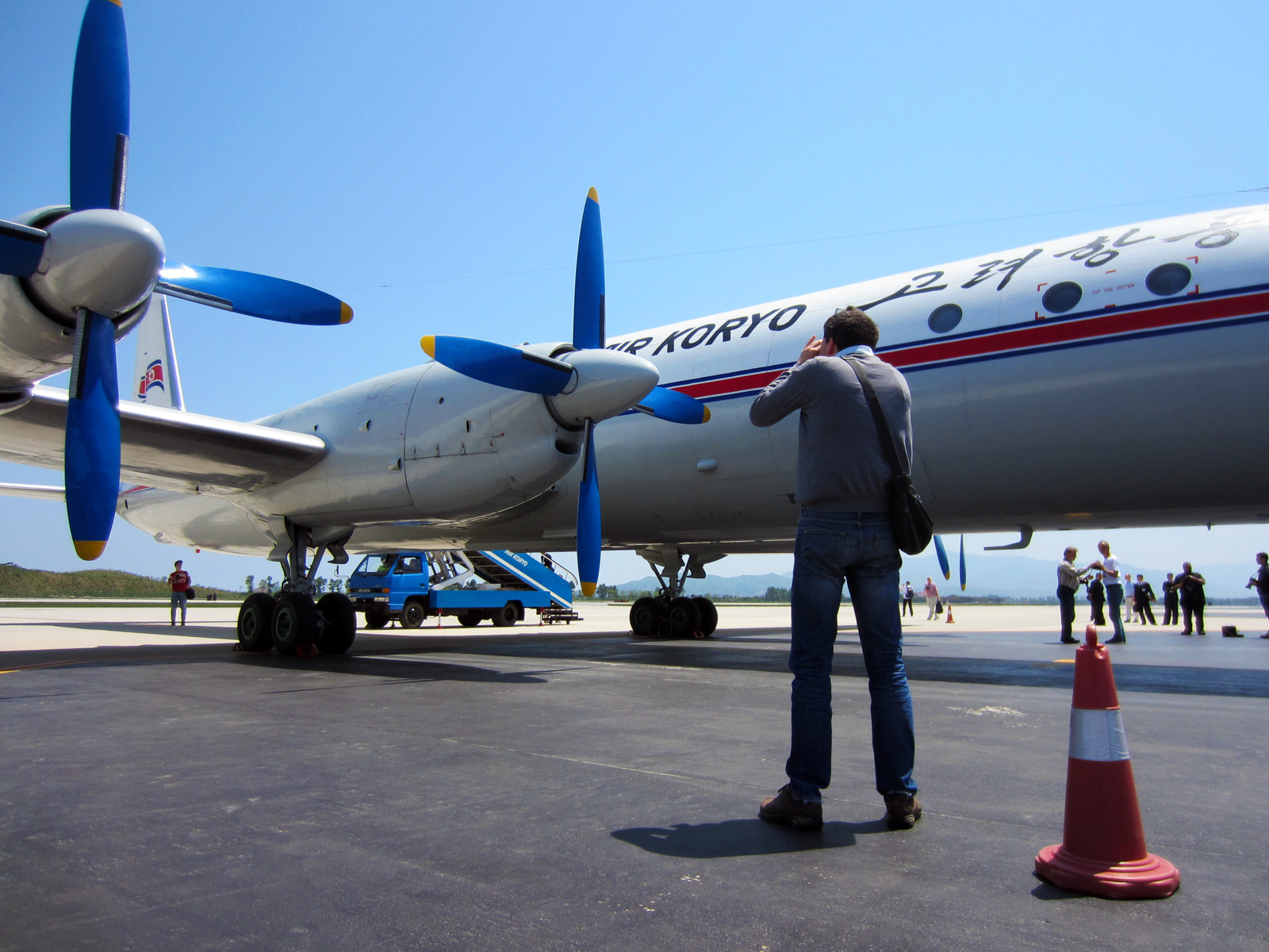 North Korea S Rare Soviet Airplanes 1 Man S Flight Cnn Travel