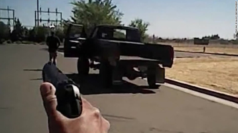 Fresno Police Video Shows Shooting Of Unarmed Suspect Cnn 