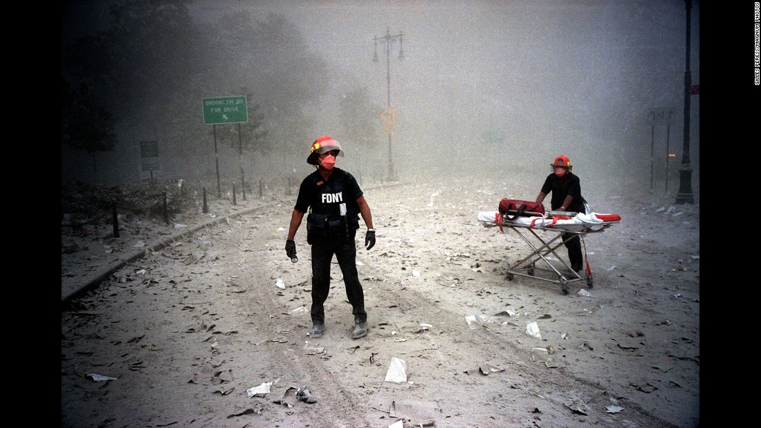 Magnum Photographers Recall 9 11 Images Cnn