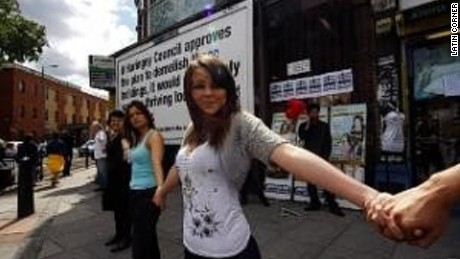 The human chain in 2008. 