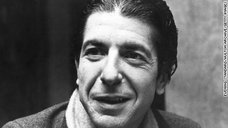 6th December 1979:  Canadian singer-songwriter Leonard Cohen at his hotel during a break in his British Tour, December 1979.  (Photo by Evening Standard/Getty Images)