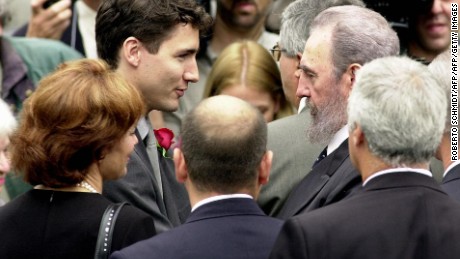 trudeau castro fidel justin pierre funeral prime cnn minister canada 2000 canadian state eyebrows raises tribute greets former october dad