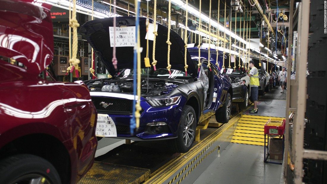 Ford cancela inversión en México CNN Video