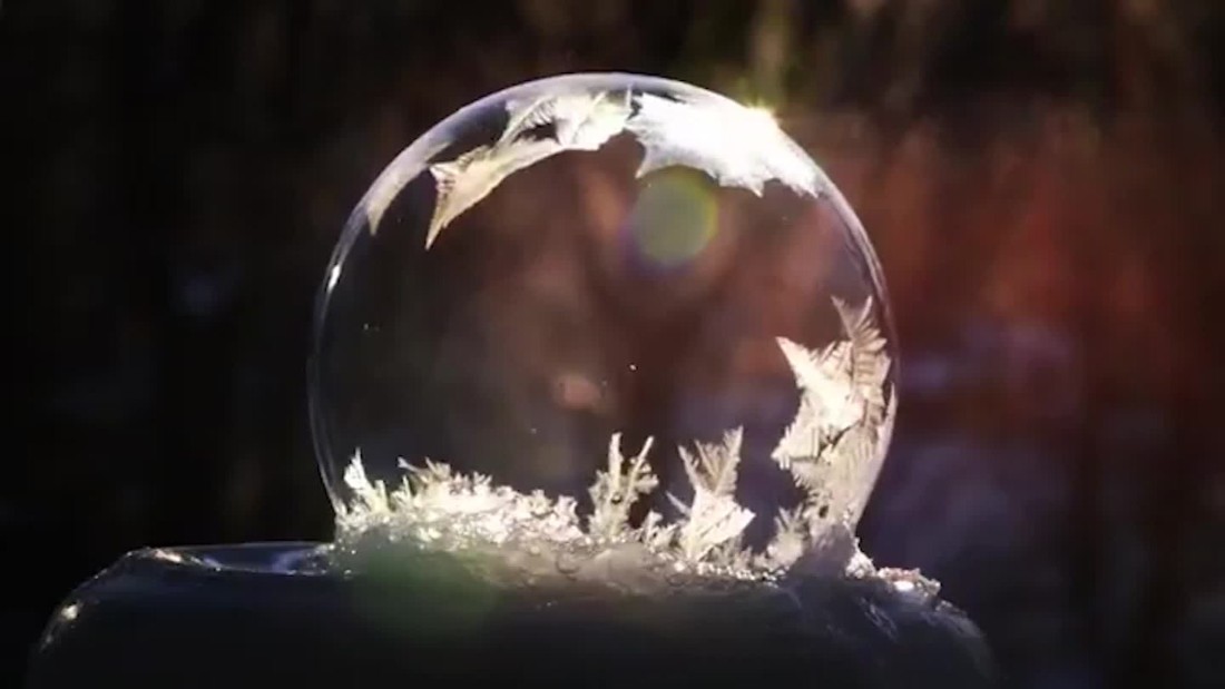 Watch Soap Bubbles Freeze In Real Time Cnn Video