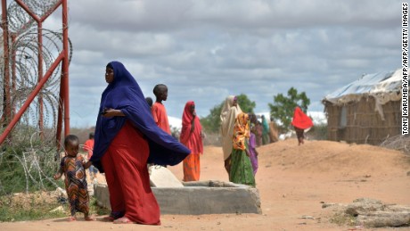 Kenya to appeal court block on closure of world&#39;s largest refugee camp