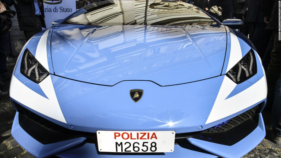 Meet Italys 200 Mph Crimefighter A Lamborghini Cnn Style 5507