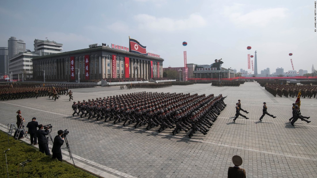 Korean People&#39;s Army soldiers march on Kim Il-Sung square.