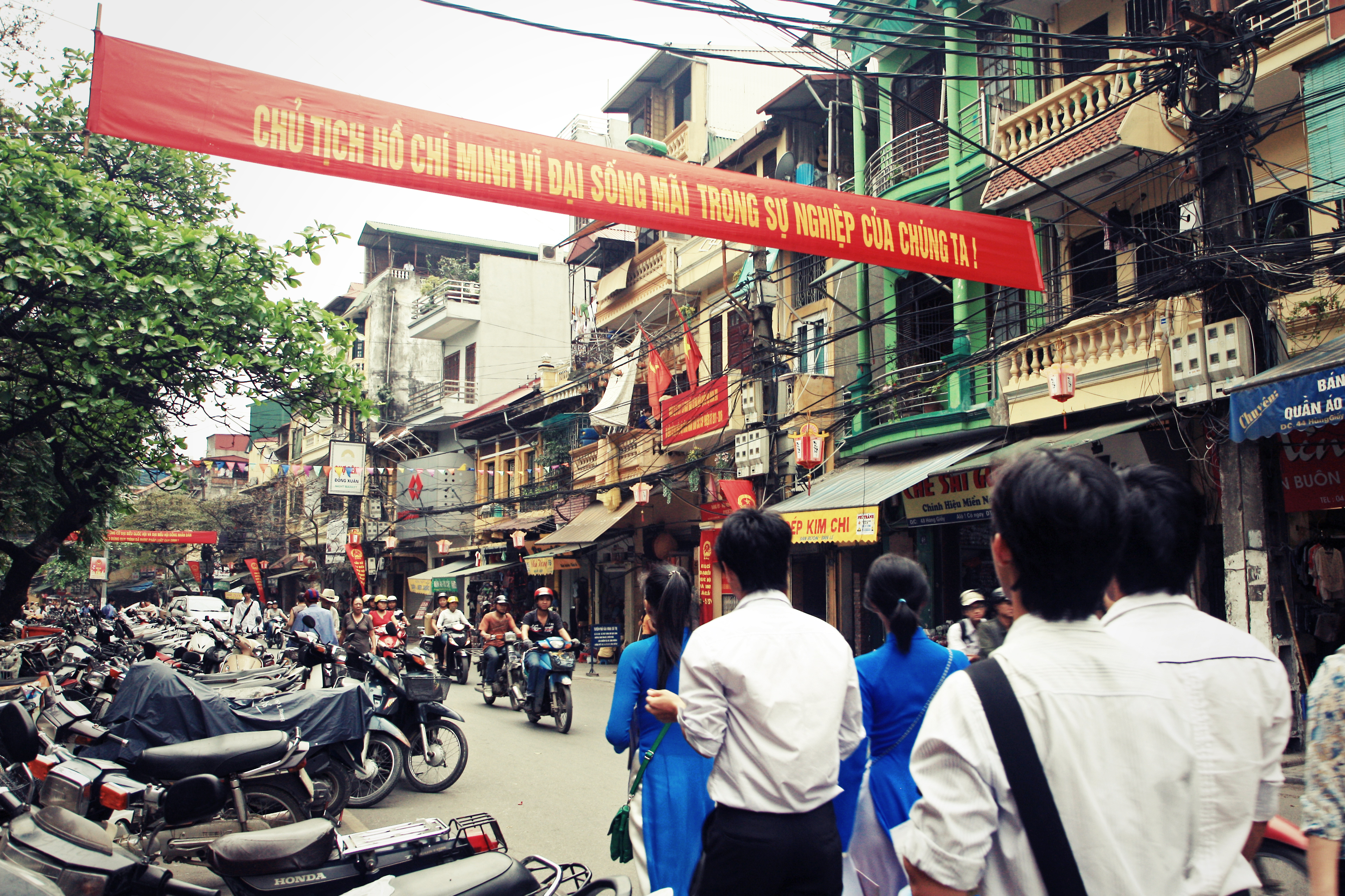 Titte in Hanoi
